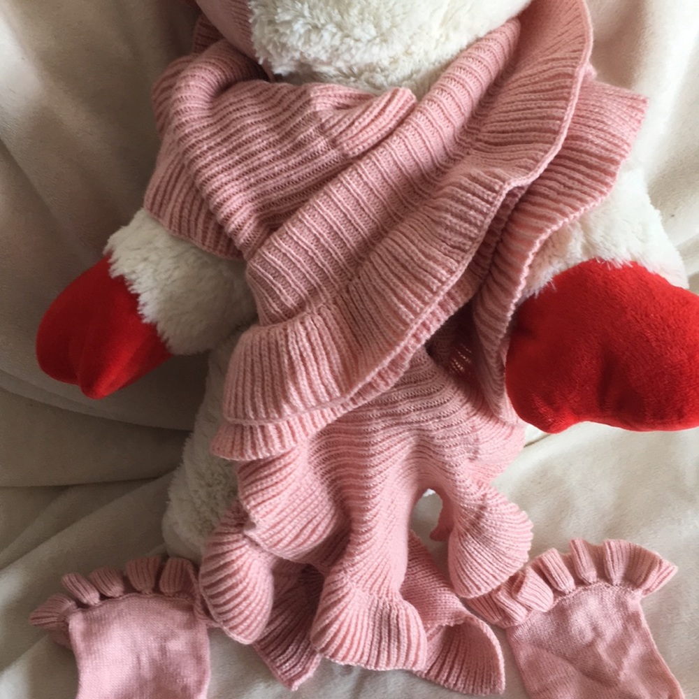 Land's End cherry pink ruffle scarf hat globes - Picture 3 of 8